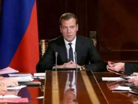 Дмитрий Медведев: Прописка на даче нужна давно
