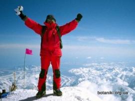 Команда альпинистов из Чечни покорит пять высочайших вершин